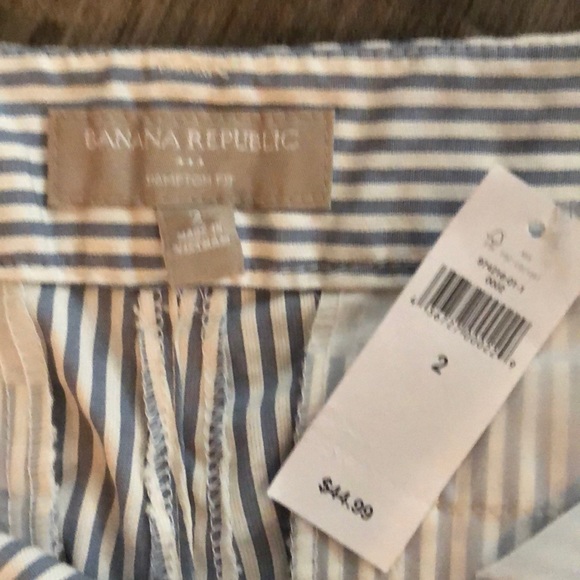 Banana Republic seersucker shorts 2 - Picture 4 of 4